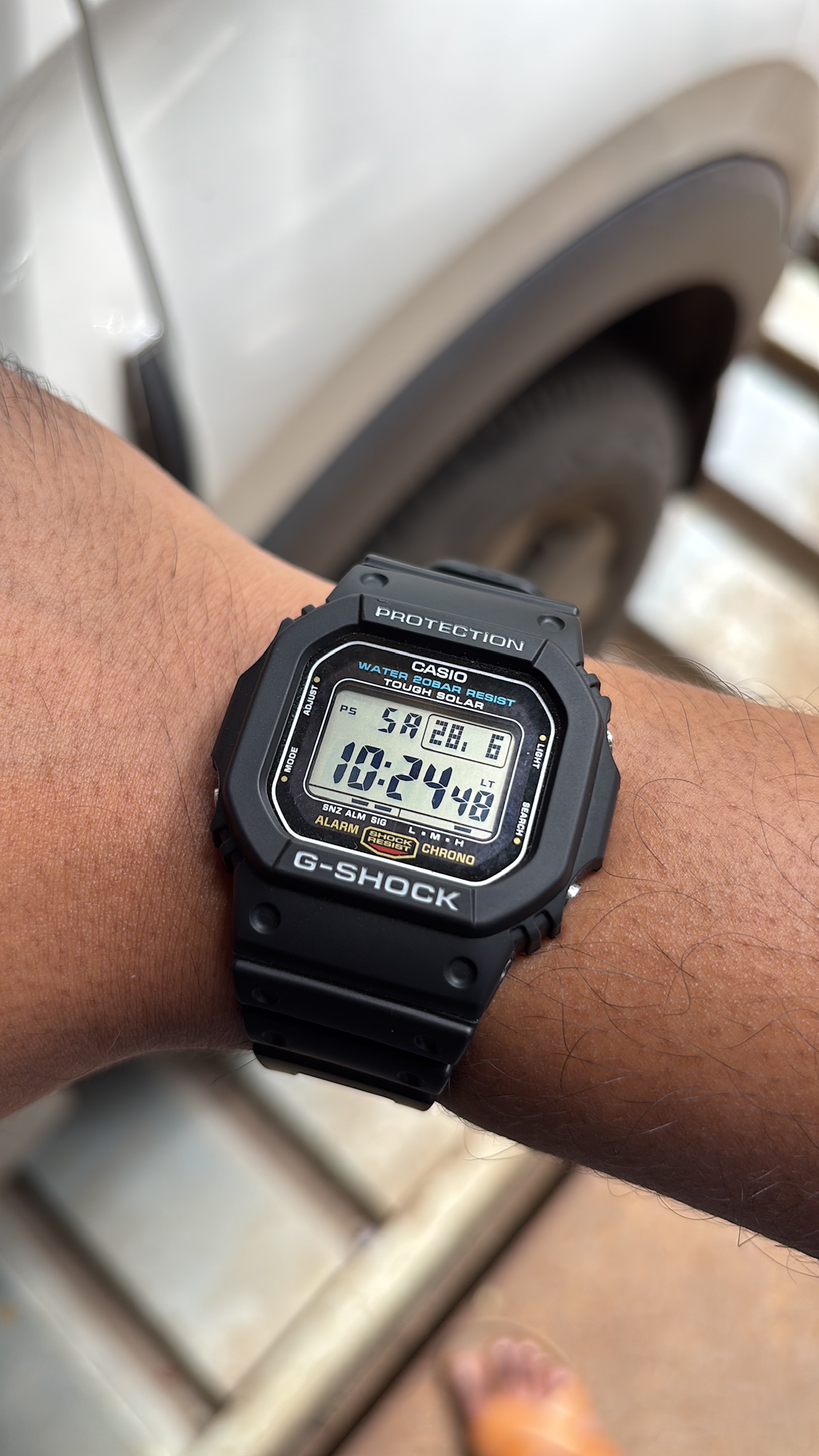 Casio G-5600UE Tough Solar - Image 2