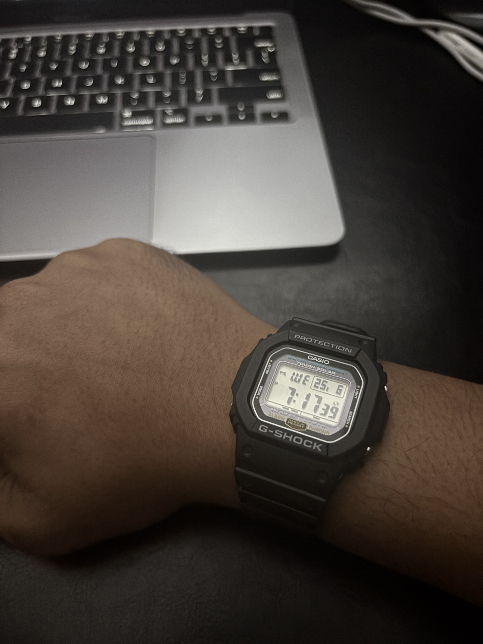 Casio G-5600UE Tough Solar - Image 4